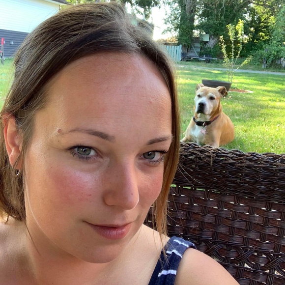 Meet your Posher, Lanae - Picture 7 of 8